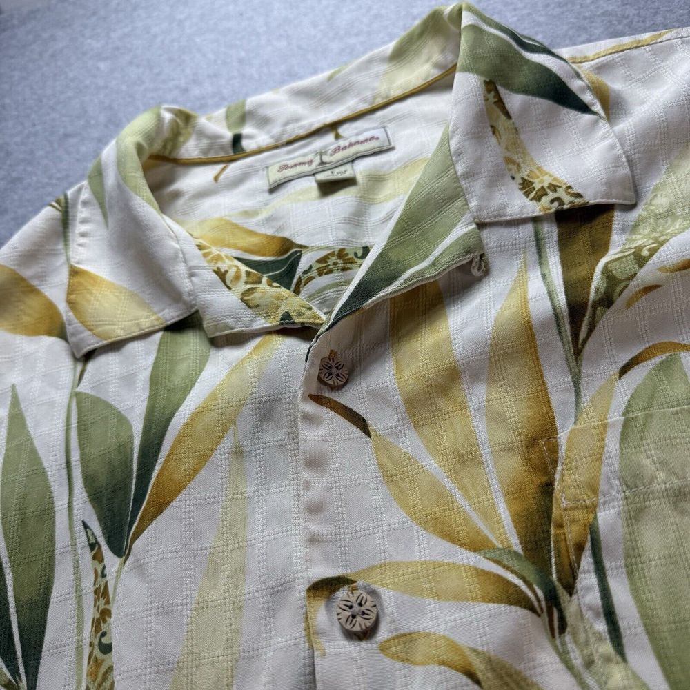 Tommy Bahama Ivory Breach Tropical Floral‎ Hawaiian Silk Camp Shirt Mens Large**